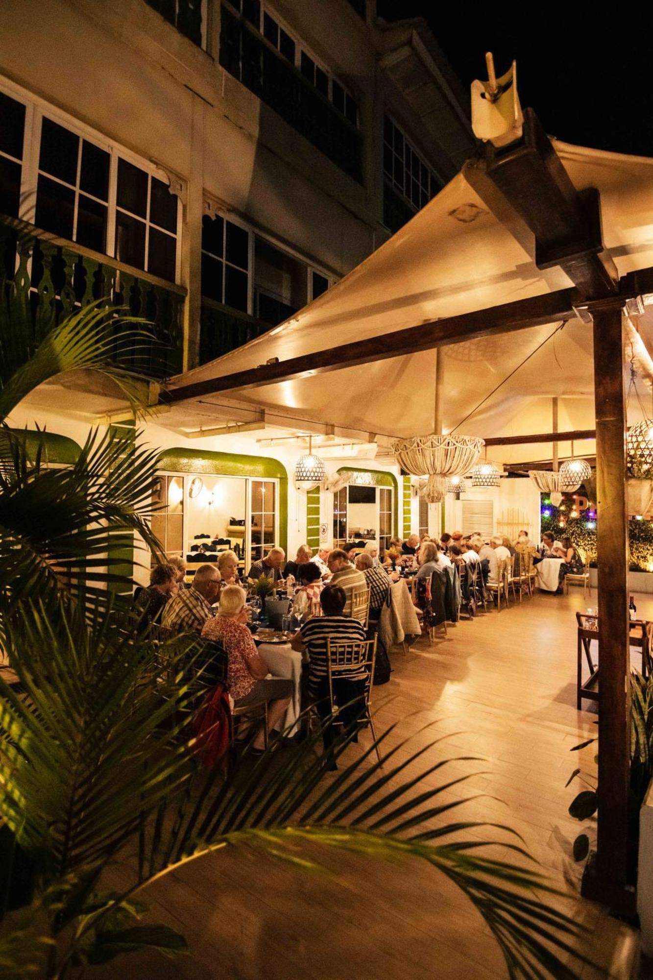 Hotel Peten Flores Εξωτερικό φωτογραφία